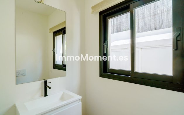 Wiederverkauf - Villa - Marbella - Marbella Centro