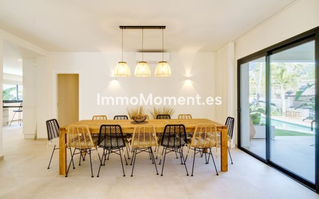 Wiederverkauf - Villa - Marbella - Marbella Centro