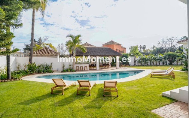 Wiederverkauf - Villa - Marbella - Marbella Centro