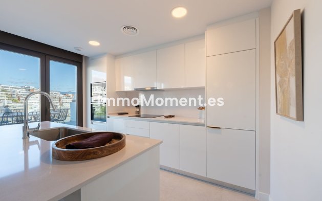 Revente - Appartement - Estepona  - Estepona Centro
