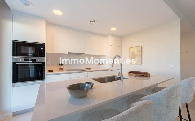 Revente - Appartement - Estepona  - Estepona Centro