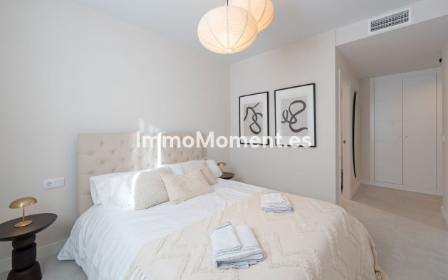 Revente - Appartement - Estepona  - Estepona Centro