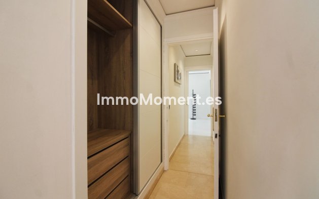 Revente - Villa - Benalmadena - Benalmadena Centro