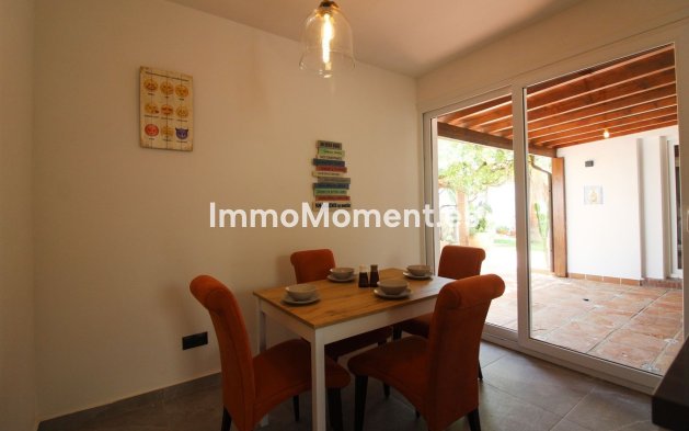 Revente - Villa - Benalmadena - Benalmadena Centro