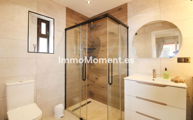 Revente - Villa - Benalmadena - Benalmadena Centro