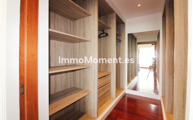 Revente - Villa - Benalmadena - Benalmadena Centro