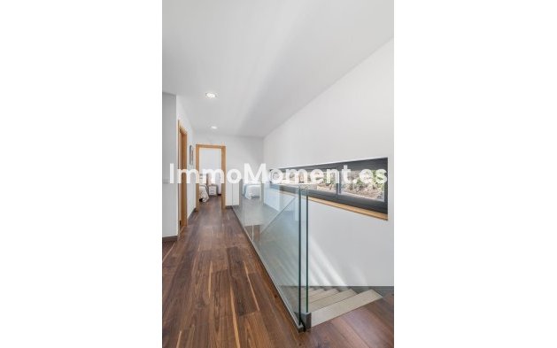 Wiederverkauf - Villa - Manilva - Manilva Centro