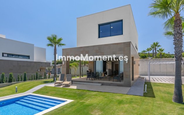 Wiederverkauf - Villa - Manilva - Manilva Centro