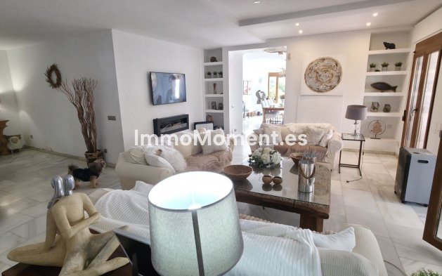 Bestaande woning - Villa - Estepona  - Atalaya