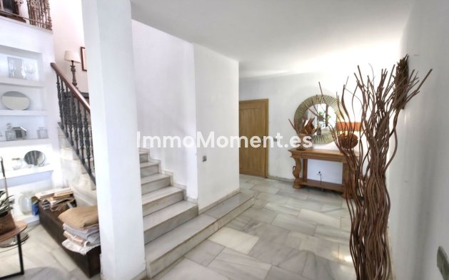 Bestaande woning - Villa - Estepona  - Atalaya