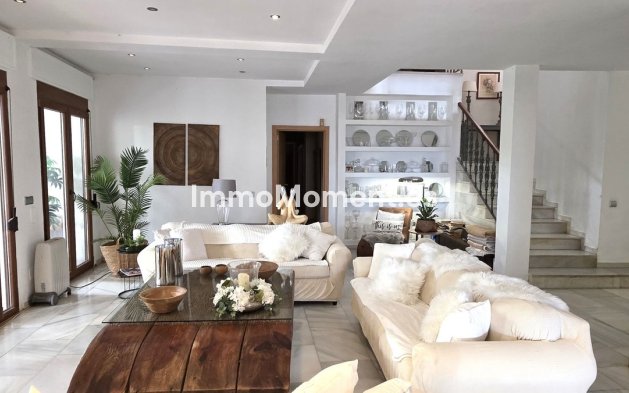 Bestaande woning - Villa - Estepona  - Atalaya