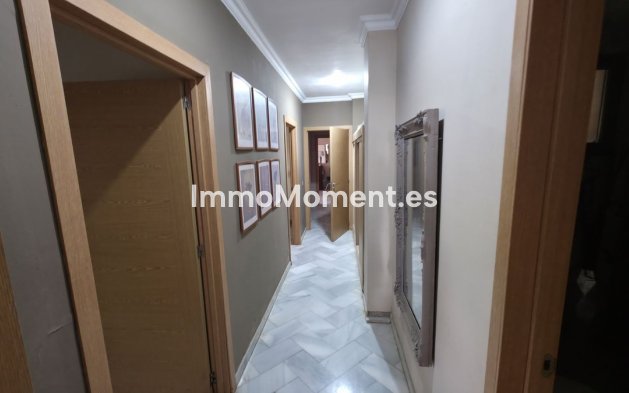 Bestaande woning - Villa - Estepona  - Atalaya