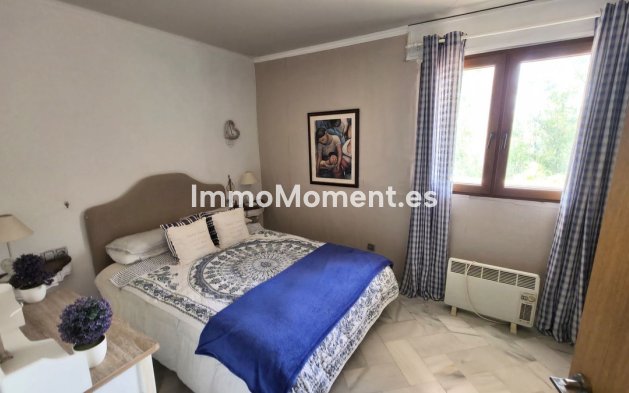 Bestaande woning - Villa - Estepona  - Atalaya