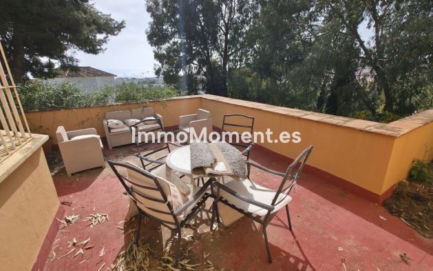 Bestaande woning - Villa - Estepona  - Atalaya
