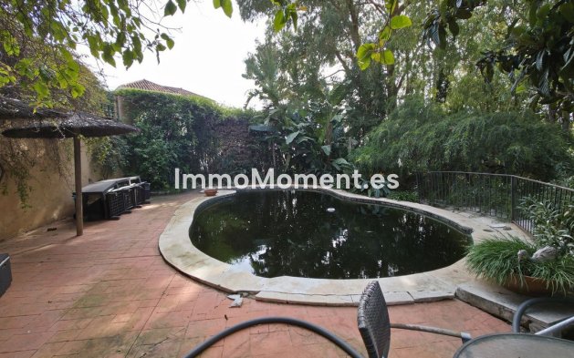 Bestaande woning - Villa - Estepona  - Atalaya