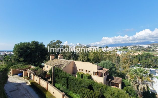 Bestaande woning - Villa - Estepona  - Atalaya