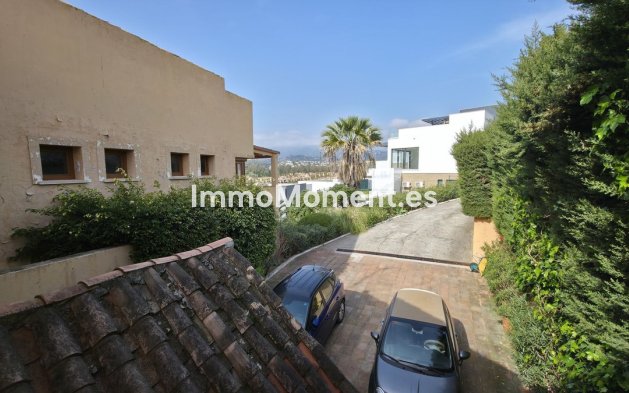 Bestaande woning - Villa - Estepona  - Atalaya
