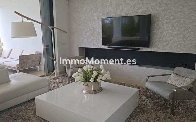 Revente - Villa - Marbella - Río Real