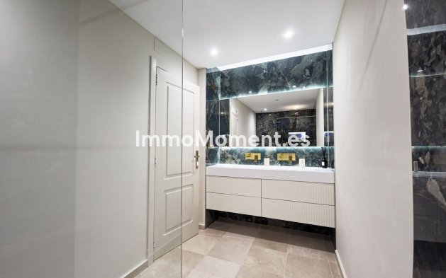 Bestaande woning - Appartement - Benahavís - Benahavís Centro