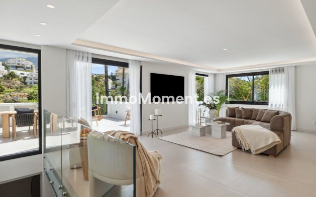 Wiederverkauf - Villa - Marbella - Nueva Andalucía