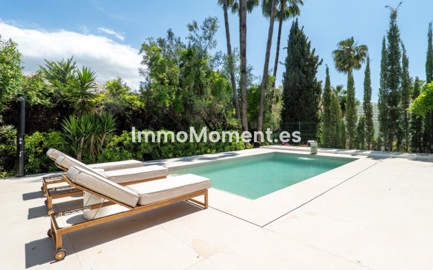 Wiederverkauf - Villa - Marbella - Nueva Andalucía