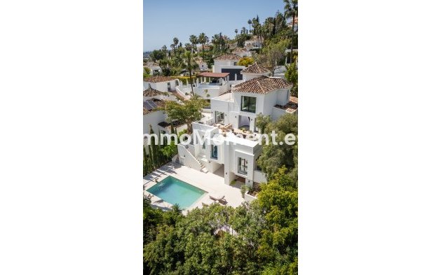 Wiederverkauf - Villa - Marbella - Nueva Andalucía