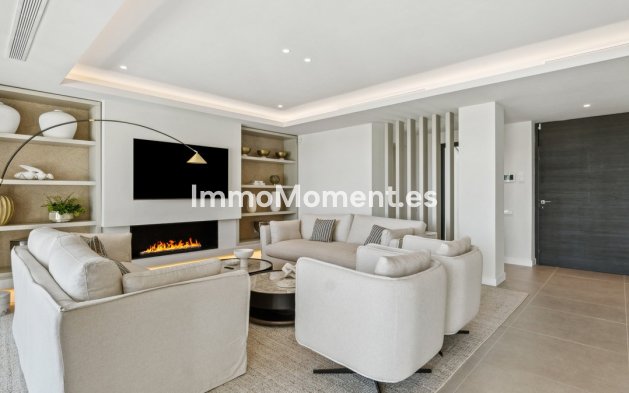 Revente - Villa - Marbella - Nueva Andalucía