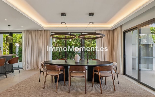 Revente - Villa - Marbella - Nueva Andalucía