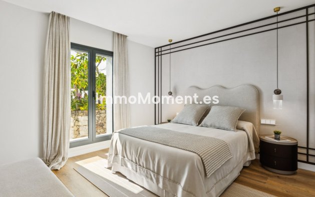 Revente - Villa - Marbella - Nueva Andalucía