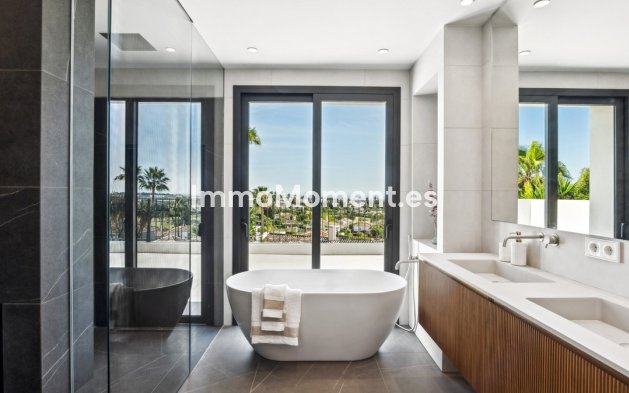 Revente - Villa - Marbella - Nueva Andalucía