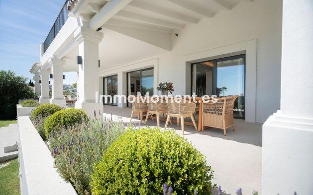 Revente - Villa - Marbella - Nueva Andalucía