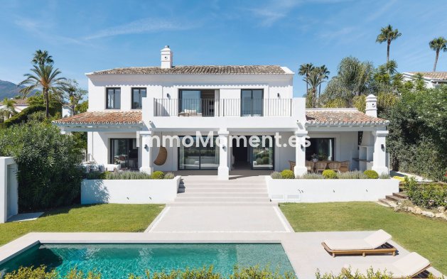 Revente - Villa - Marbella - Nueva Andalucía