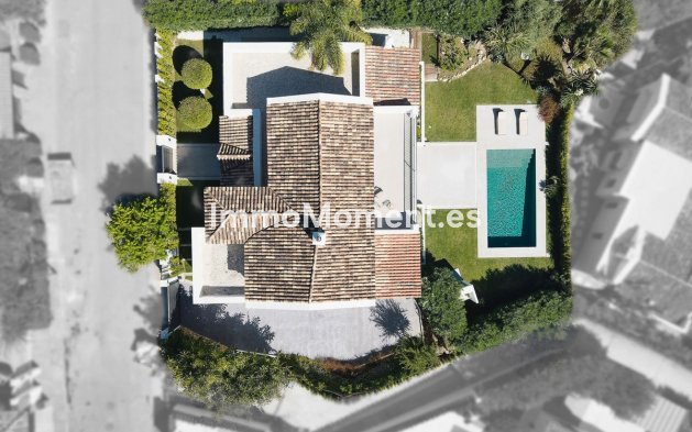 Revente - Villa - Marbella - Nueva Andalucía