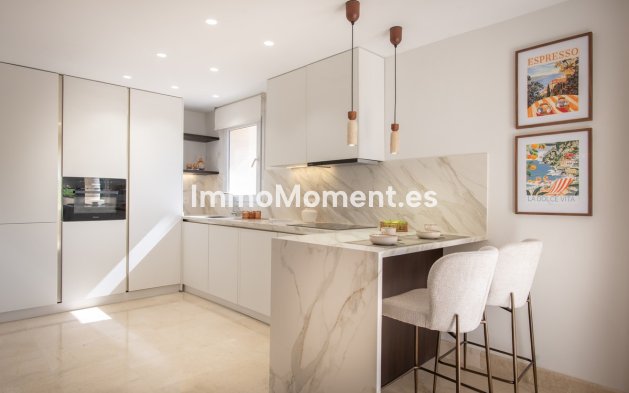 Revente - Appartement - Marbella - Nueva Andalucía