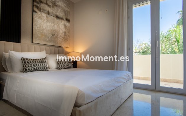 Revente - Appartement - Marbella - Nueva Andalucía