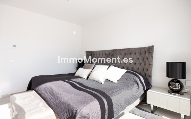 Revente - Maison mitoyenne - Estepona  - Estepona Centro