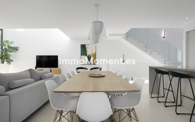 Wiederverkauf - Villa - Marbella - Cabopino