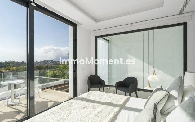 Wiederverkauf - Villa - Marbella - Cabopino