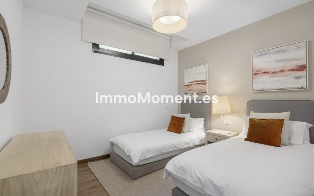 Wiederverkauf - Villa - Marbella - Cabopino