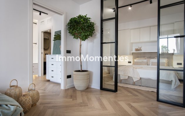 Wiederverkauf - Wohnung - Marbella - Nueva Andalucía