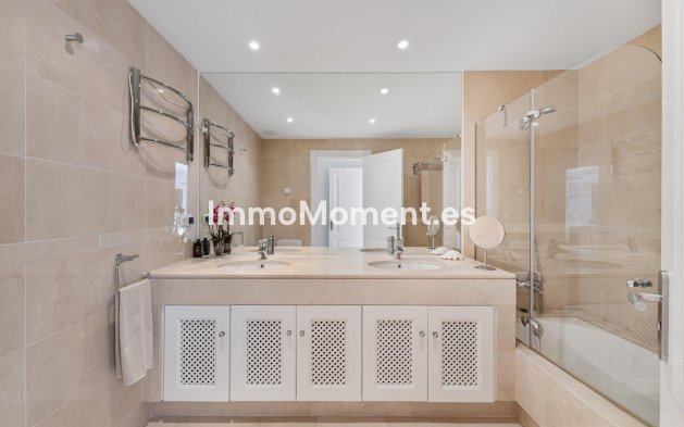 Wiederverkauf - Wohnung - Marbella - Nueva Andalucía