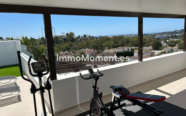 Wiederverkauf - Wohnung - Marbella - Nueva Andalucía