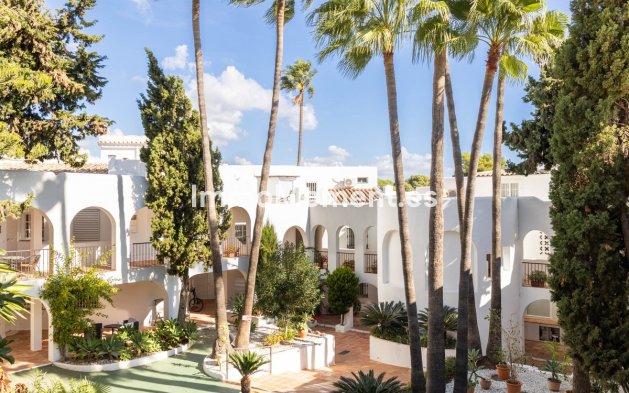 Reventa - Apartamento - Marbella - Nueva Andalucía