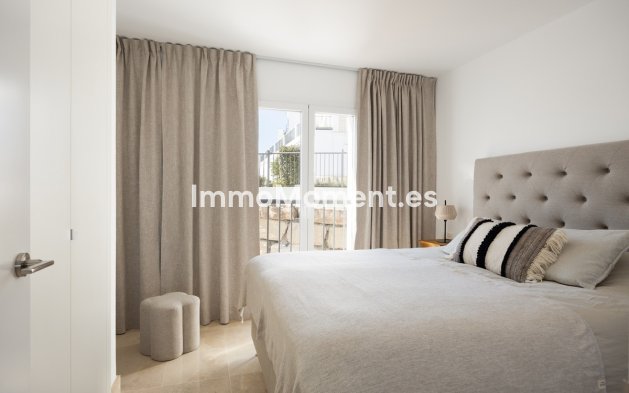 Resale - Apartment - El Paraiso - New Golden Mile