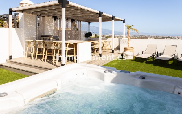 Resale - Apartment - El Paraiso - New Golden Mile
