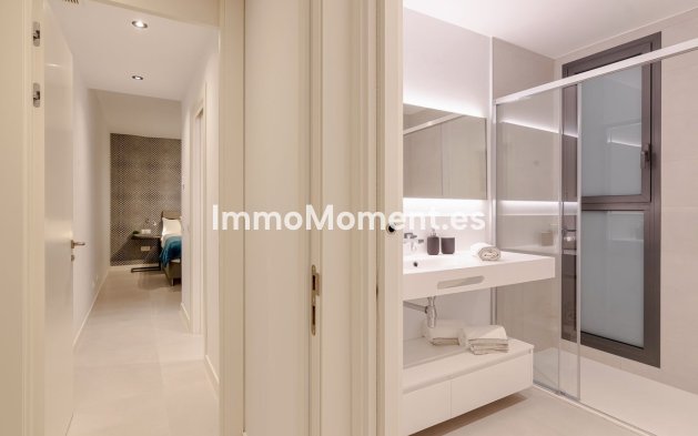Resale - Villa - Mijas - Calahonda