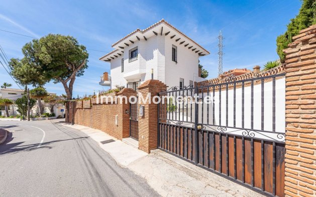 Wiederverkauf - Villa - Benalmadena - Benalmadena Centro