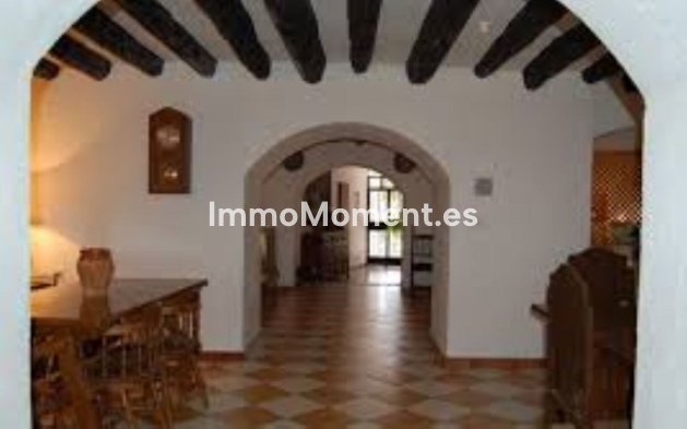 Revente - Maison mitoyenne - Intérieur                       - Alora