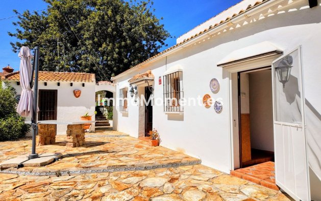 Reventa - Casa de campo - Interior  - Almogía