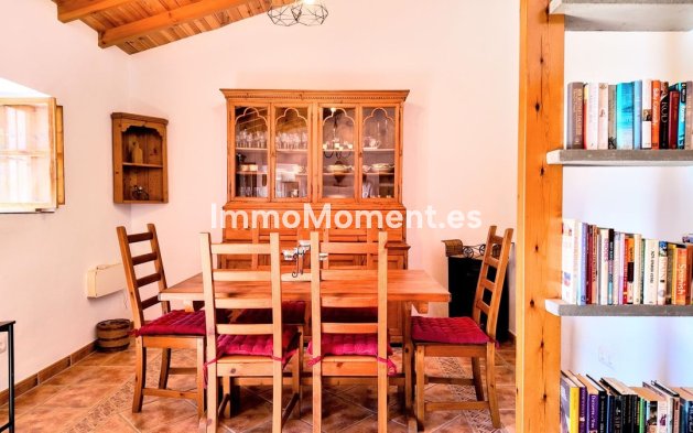 Reventa - Casa de campo - Interior  - Almogía